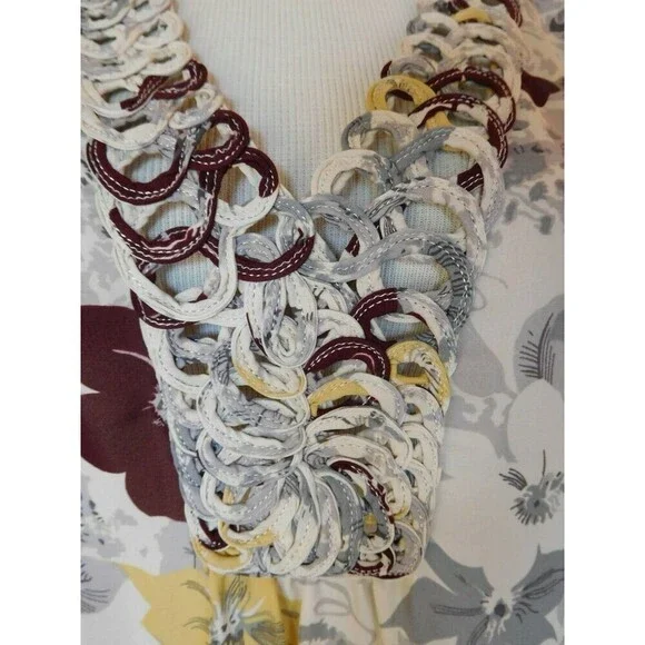 Gorgeous JOIE 100% Silk Floral Print Popover Braided Neck Blouse XS EXCELLENT!!! - Picture 2 of 8
